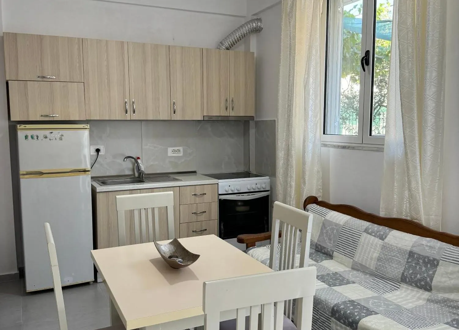 דורס Holiday Apartments 1